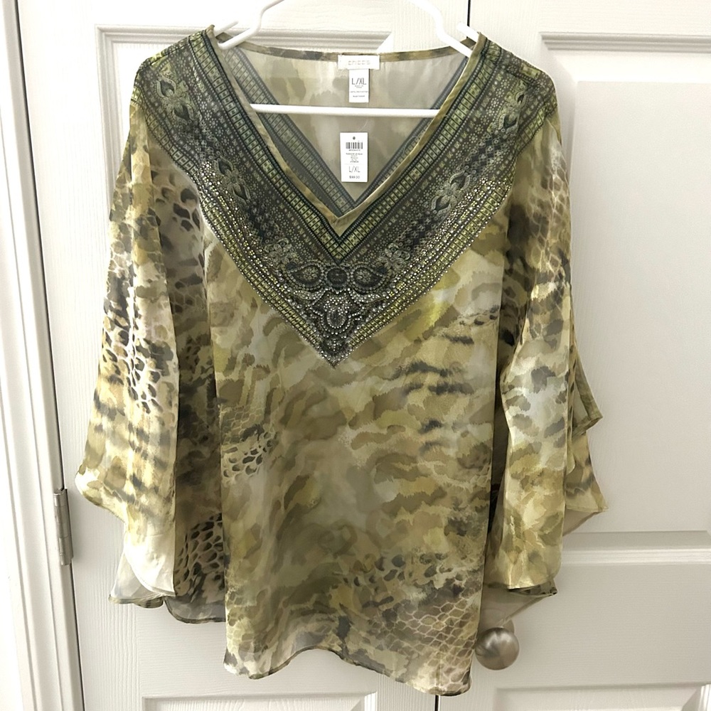 NEVER WORN. NWT Chico’s Paradise Jeweled Chianti Poncho